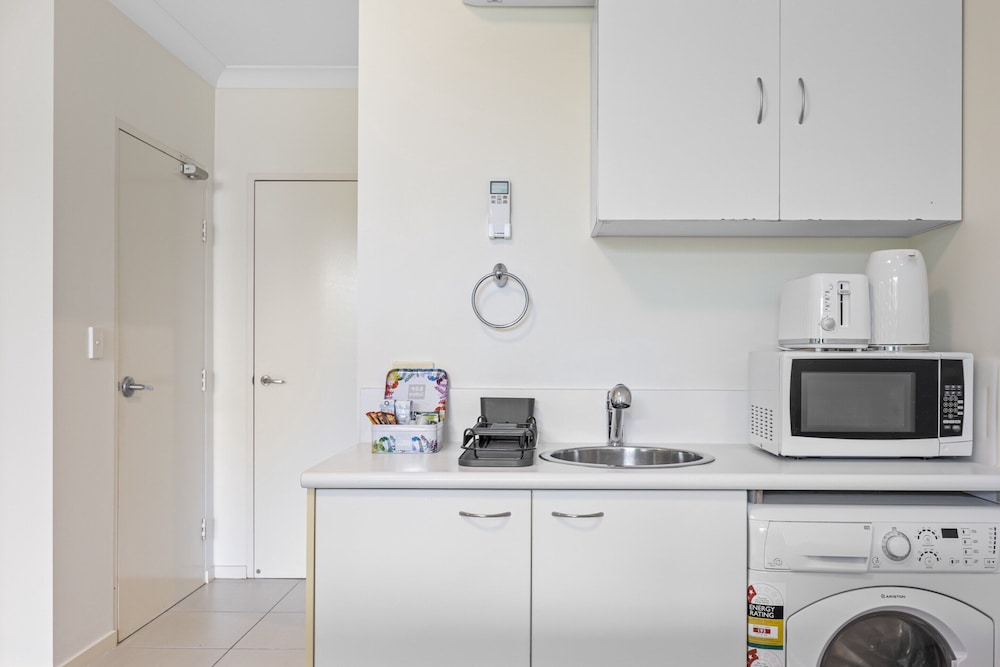 Comfy Studio Apartment in Marcoola Beach