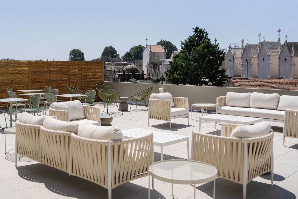 Bom Sucesso Executive Flat 5 4 by Feel Porto