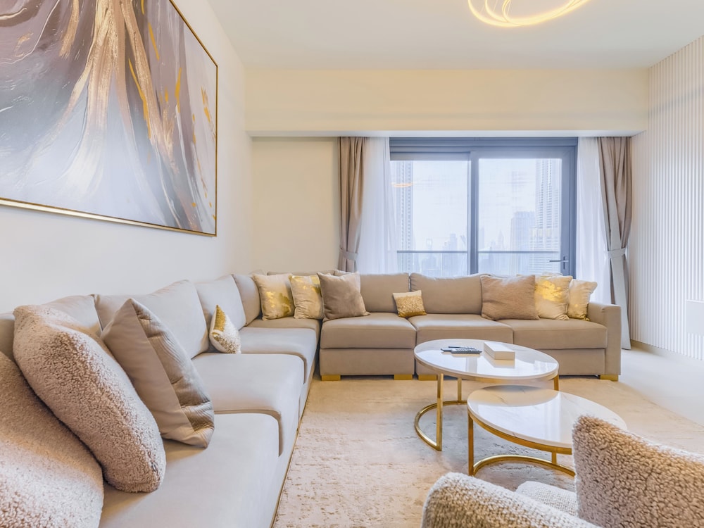 Act One - Act Two - Downtown - Emaar