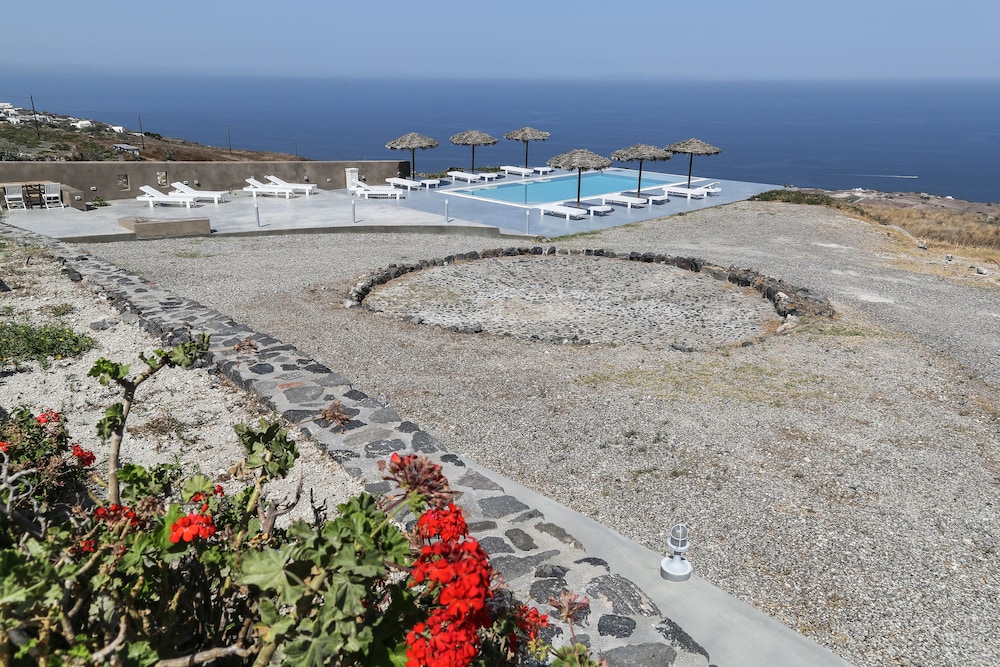 EOS Villa