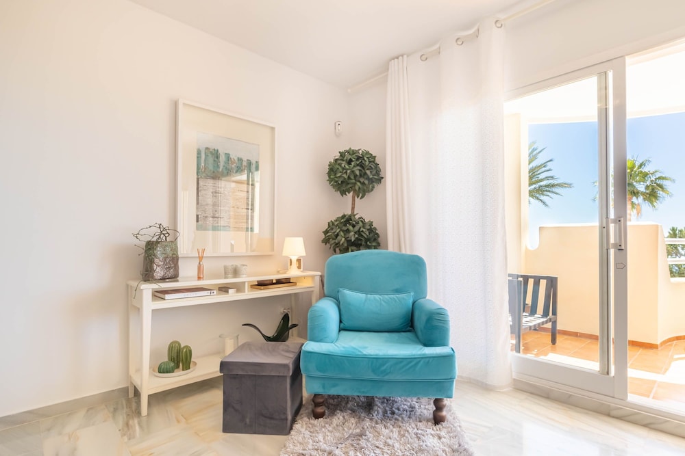 Calahonda Elegance With Pool And Sea View photo 2