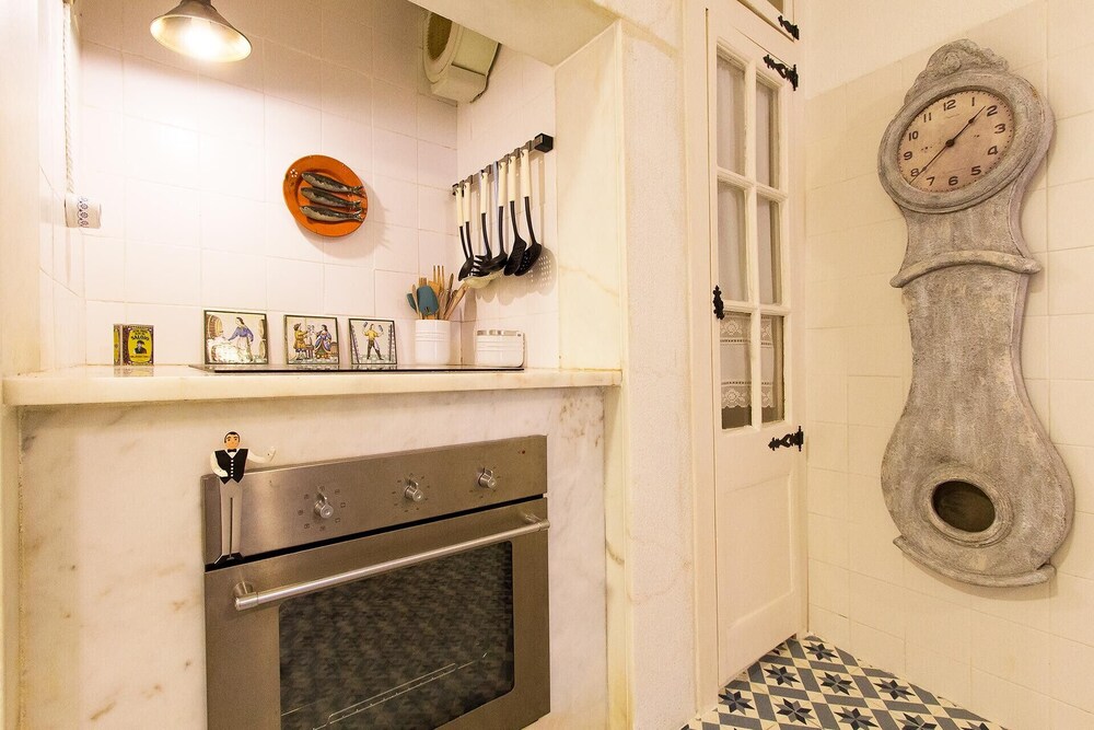 Bairro Alto Vintage by Homing