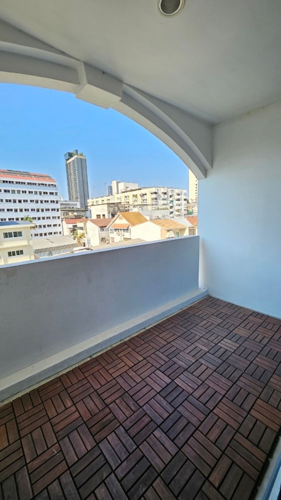 White Palace Bangkok 27