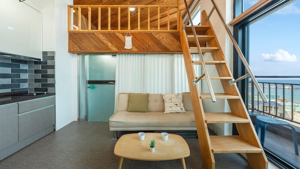 Capella Oceanview Spa Resort Goseong