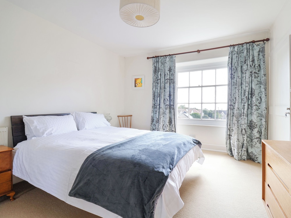 Charmouth Lodge