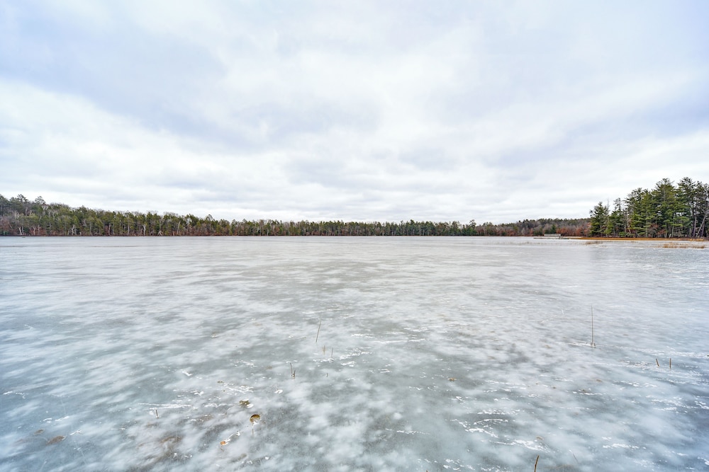 Lake House on 3 Acres w/ Private Dock in Minong!