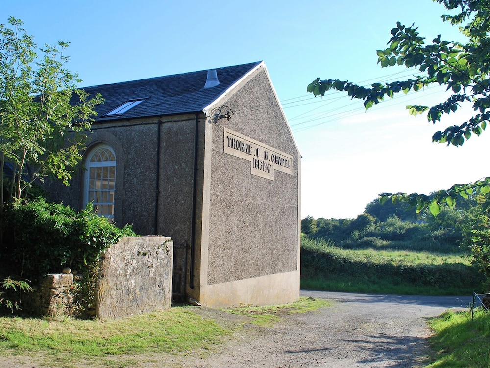 Pembroke Vacations - Thorne Chapel - Property Image 1
