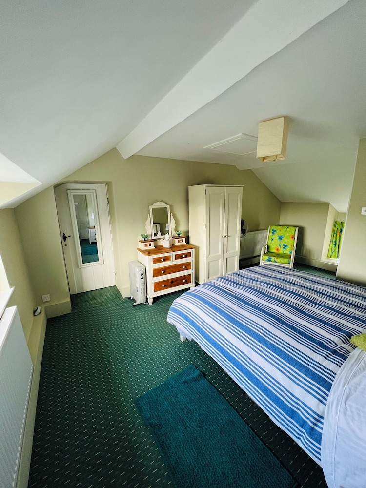 Pentre Cerrig Country House