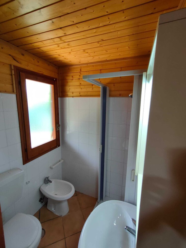 Photo 34