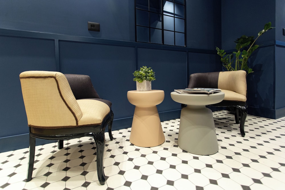 Saint Suites