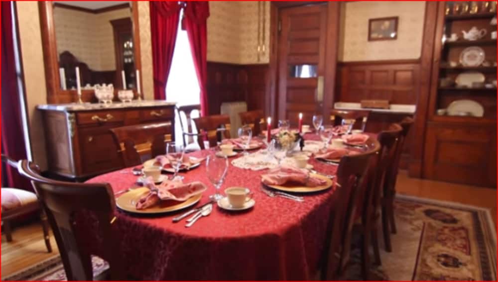 1897 Beekman House