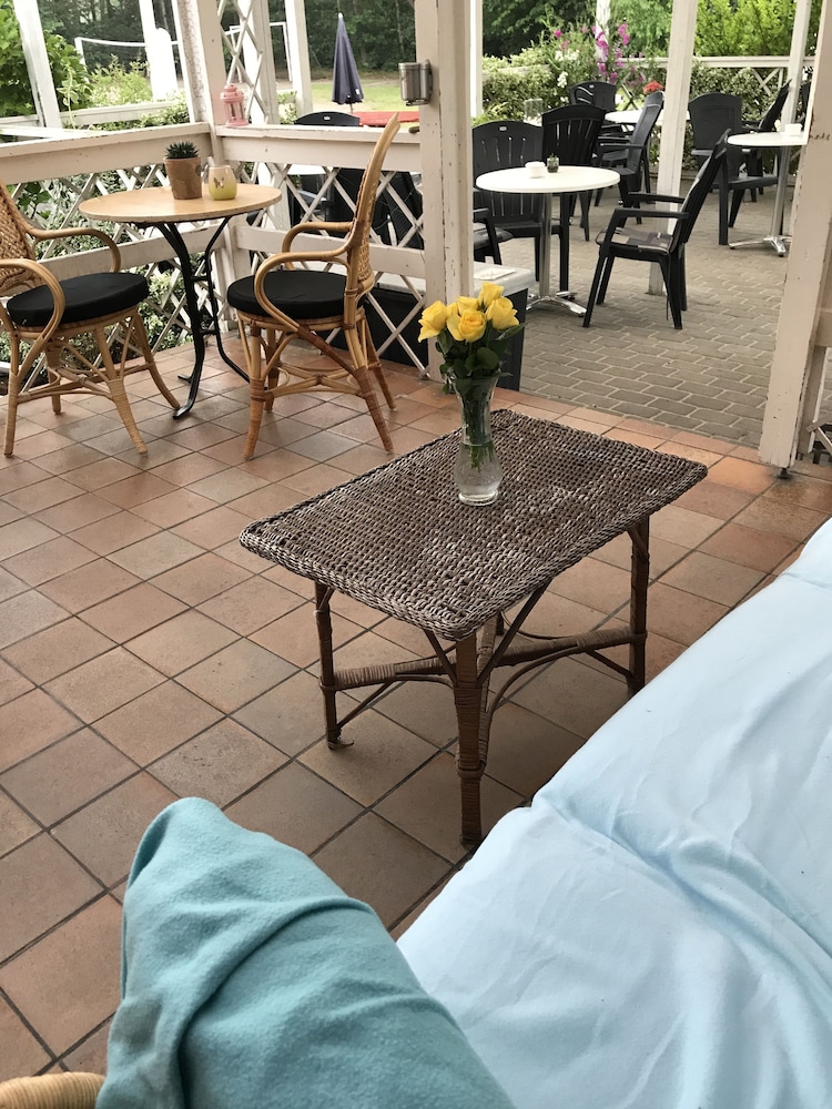 Rønne Vandrerhjem - Hostel