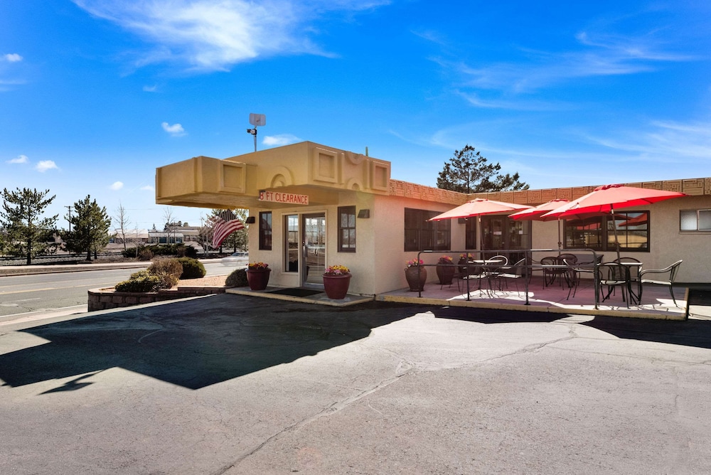 Flagstaff Vacations - Econo Lodge Flagstaff Route 66 - Property Image 20