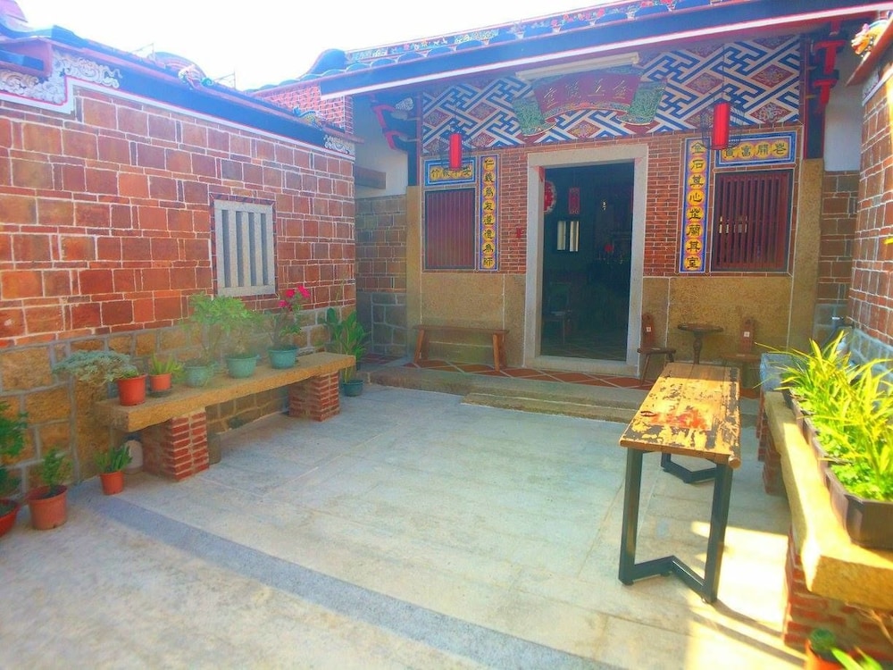Photo 42