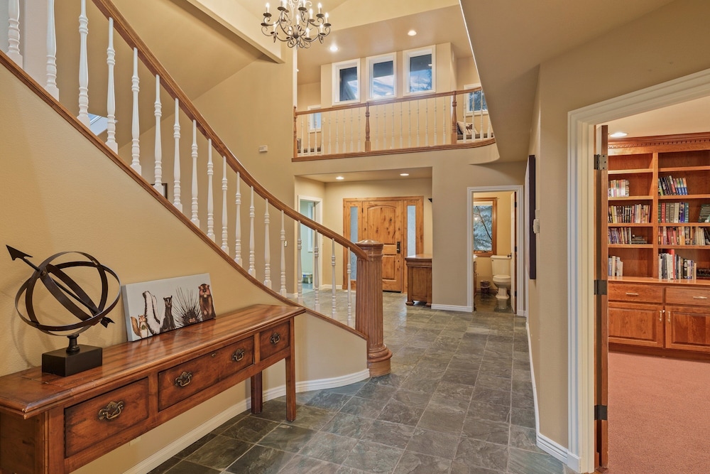 Winners Circle 30 5 Bedroom Home