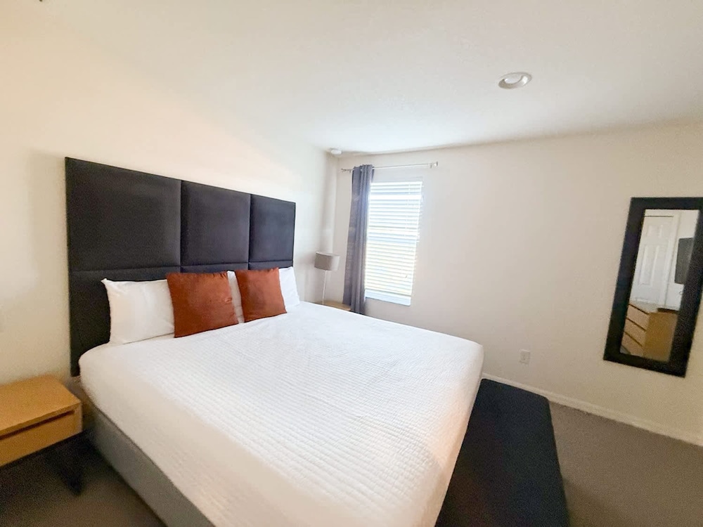 Upstay Spacious 3BR Home w Resort Access