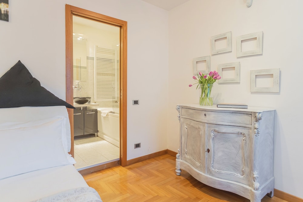 Volta Apartment by Rent all Como