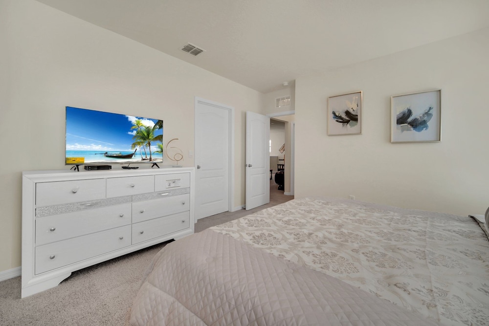 Magical Family Getaway 7BD Villa with