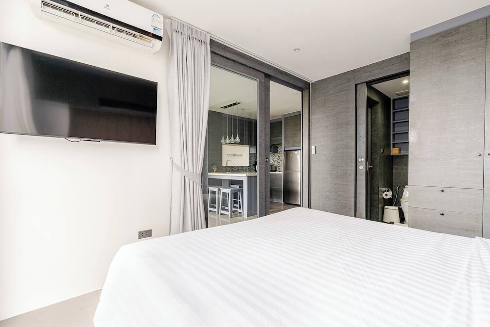 Citygate B307/8 By Villacarte