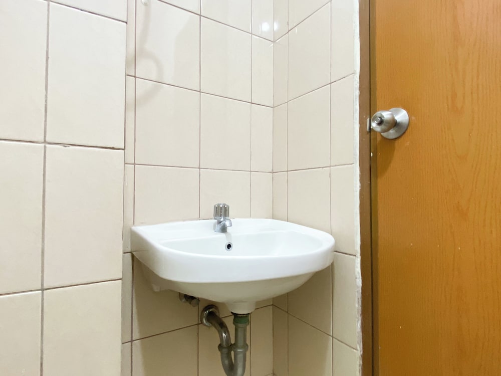 Good Deal And Homey 1Br Tifolia Apartment