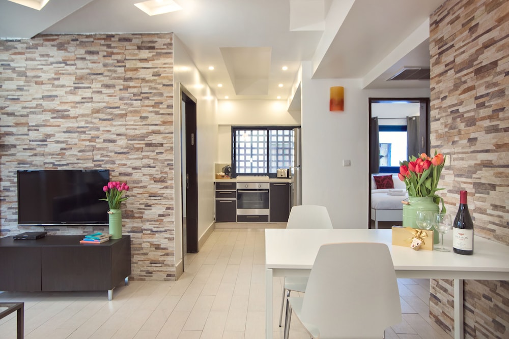 Shenkin Vilmar Apartments