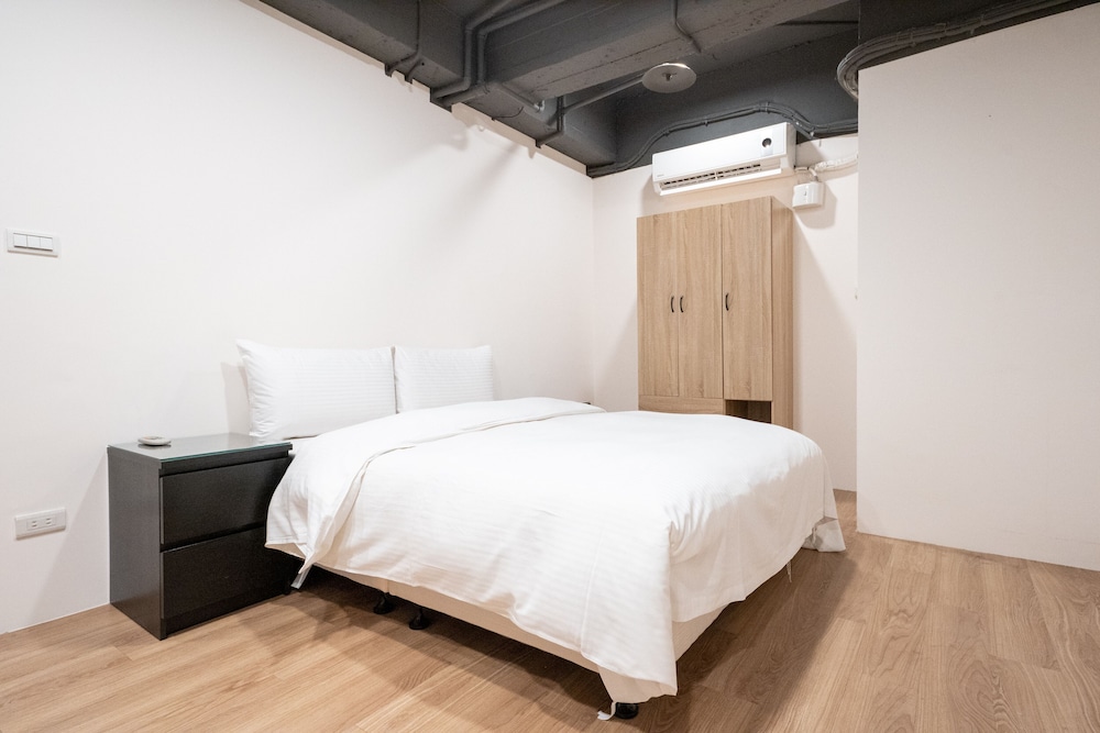 Hotelshere-Ximen