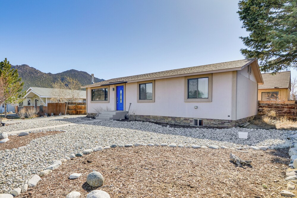 Pet-friendly Buena Vista Home w/ Yard & Hot Tub!