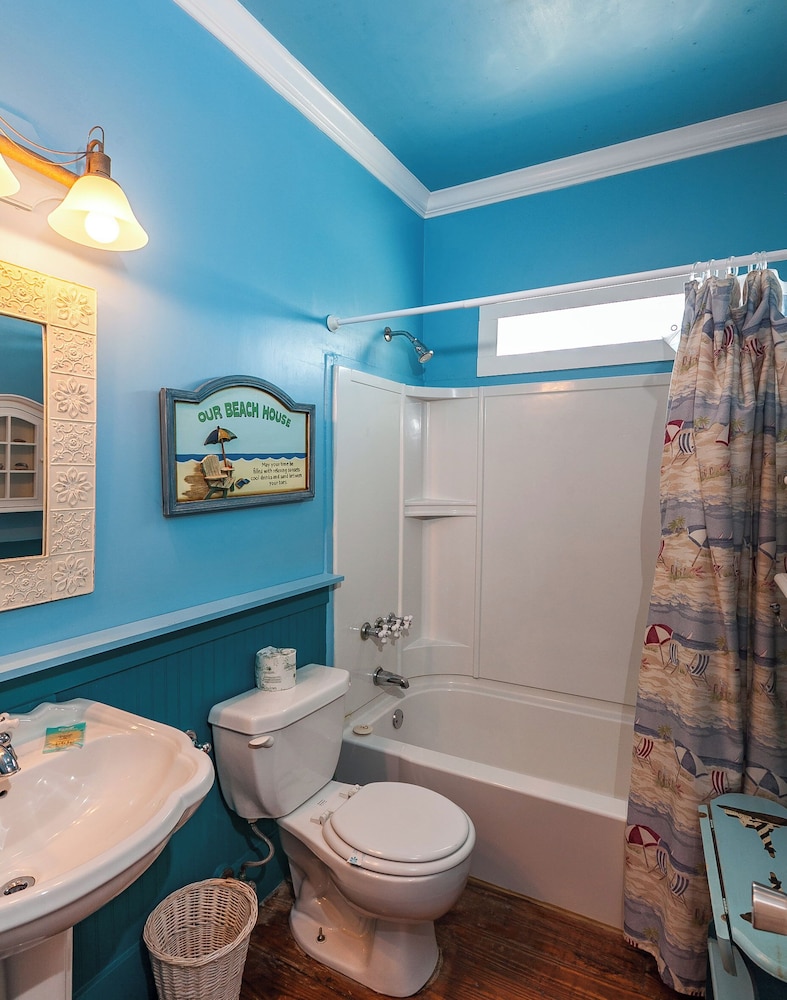 Breakers Pointe by Ryson Vacation Rentals
