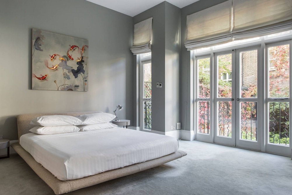Hans Place II by Onefinestay
