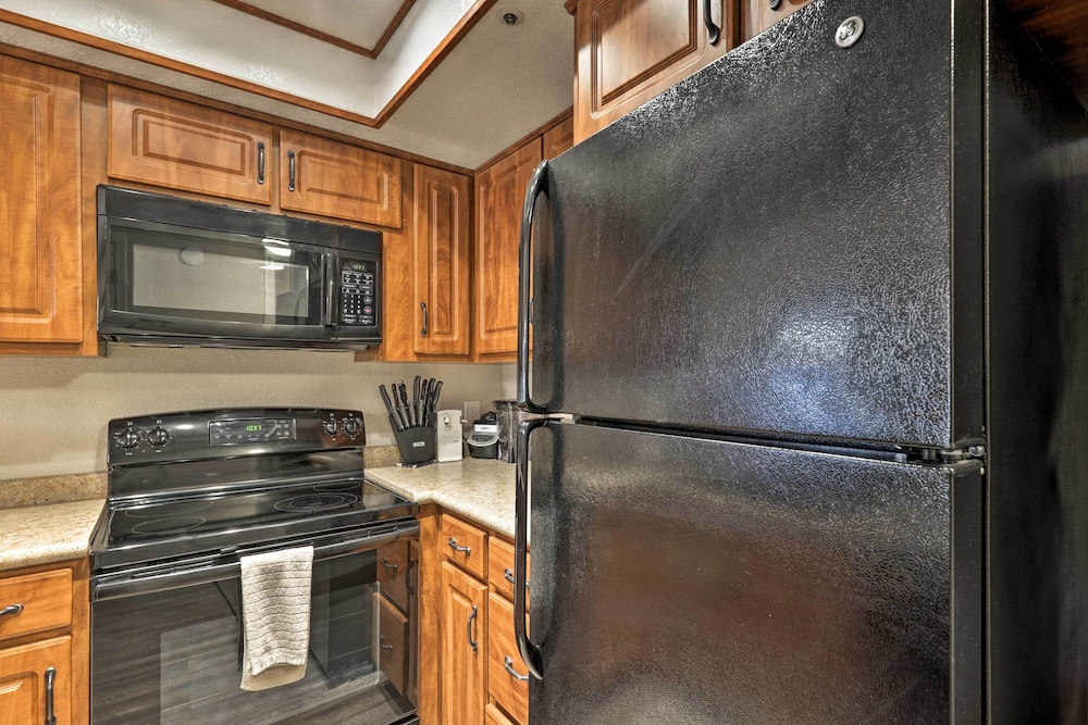 Sedona Condo on Golf Course w/ Mountain Views! view 2
