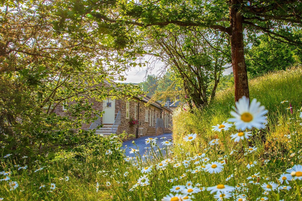 Yennadon Cottage