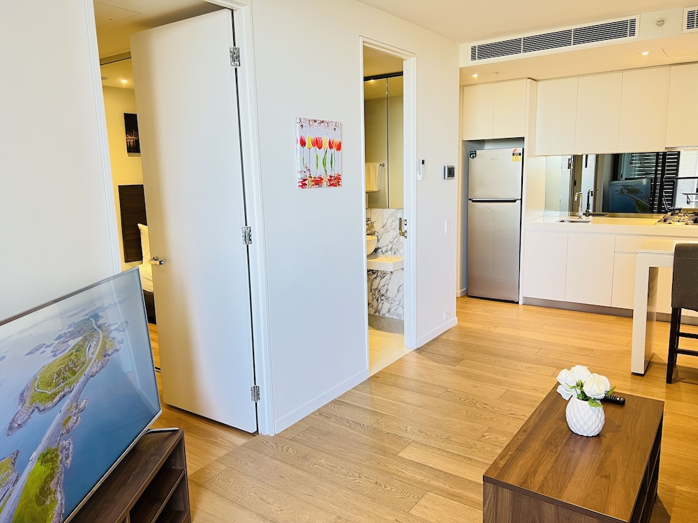 Flinders Street Apartments