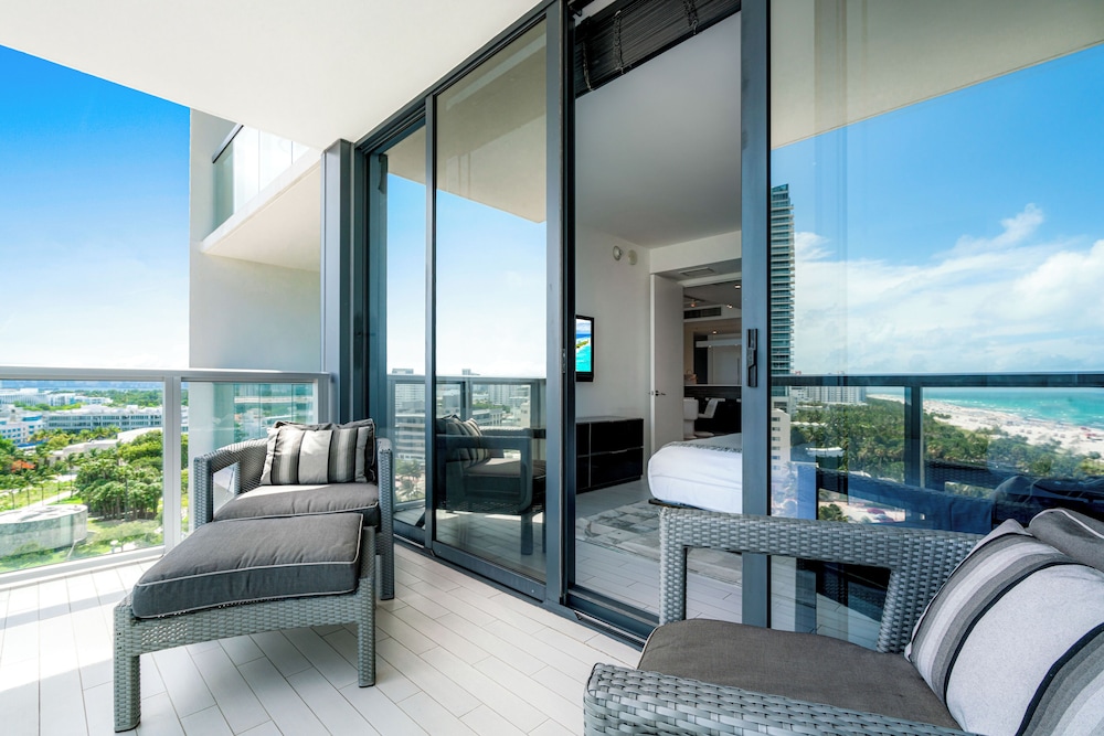 Luxury Vacation Rentals in South Beach by LRMB