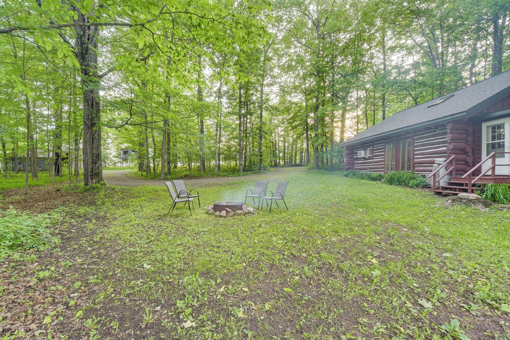 Authentic Log Cabin w/ Private Pond in Glidden