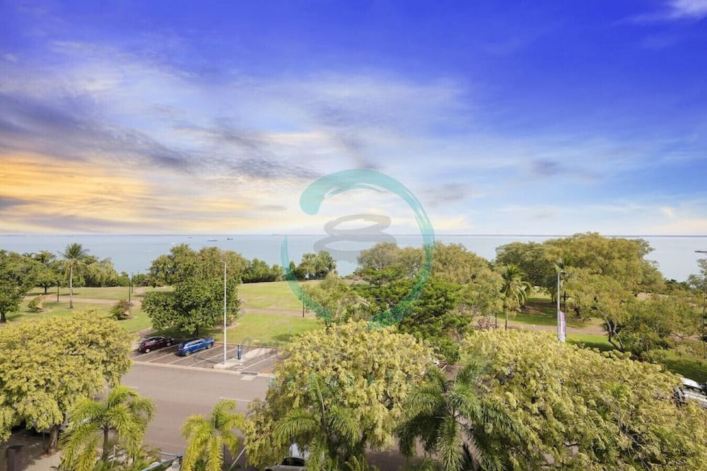 ZEN88 ESPLANADE - 3BR Luxury Suite Apt