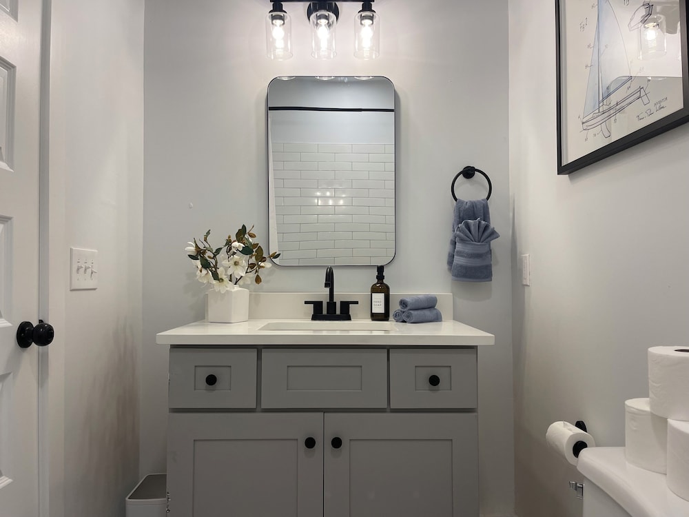 Stylish 1900s Renovated Apartments