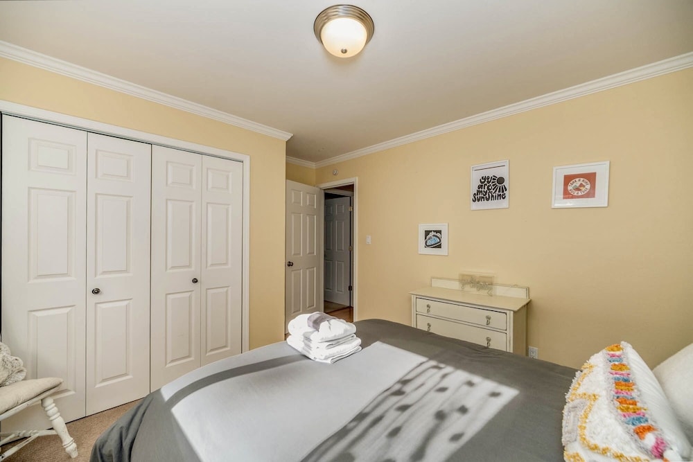 846 Stanford 3 Bedroom Home