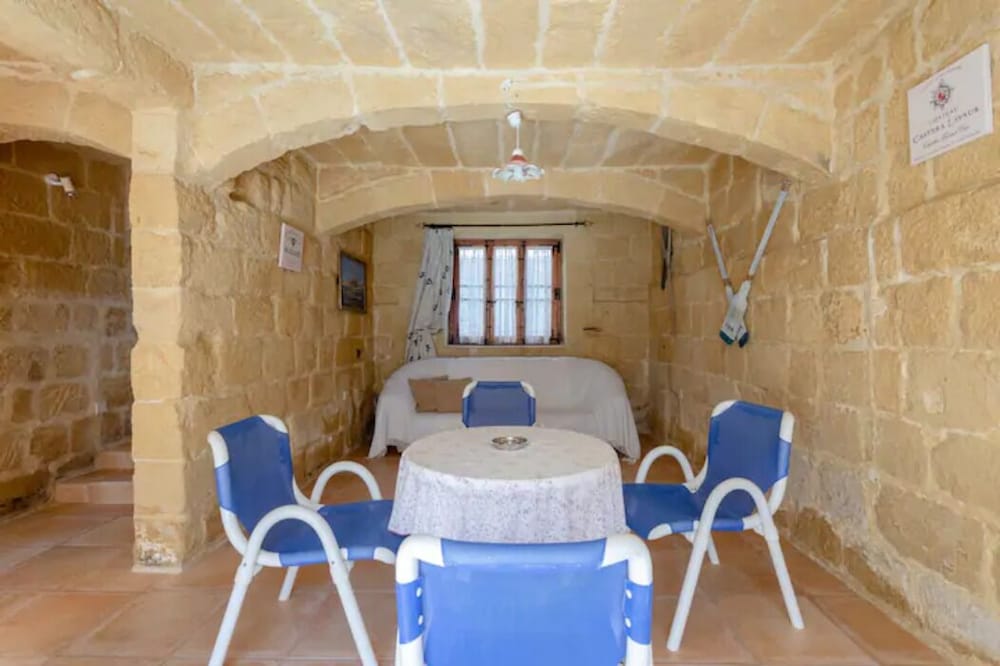 Ta' Frenc Farmhouse