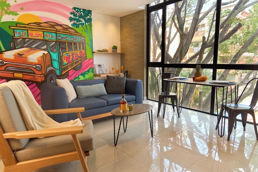 Cozy Comfort at Rosa Negra Stadio Suite