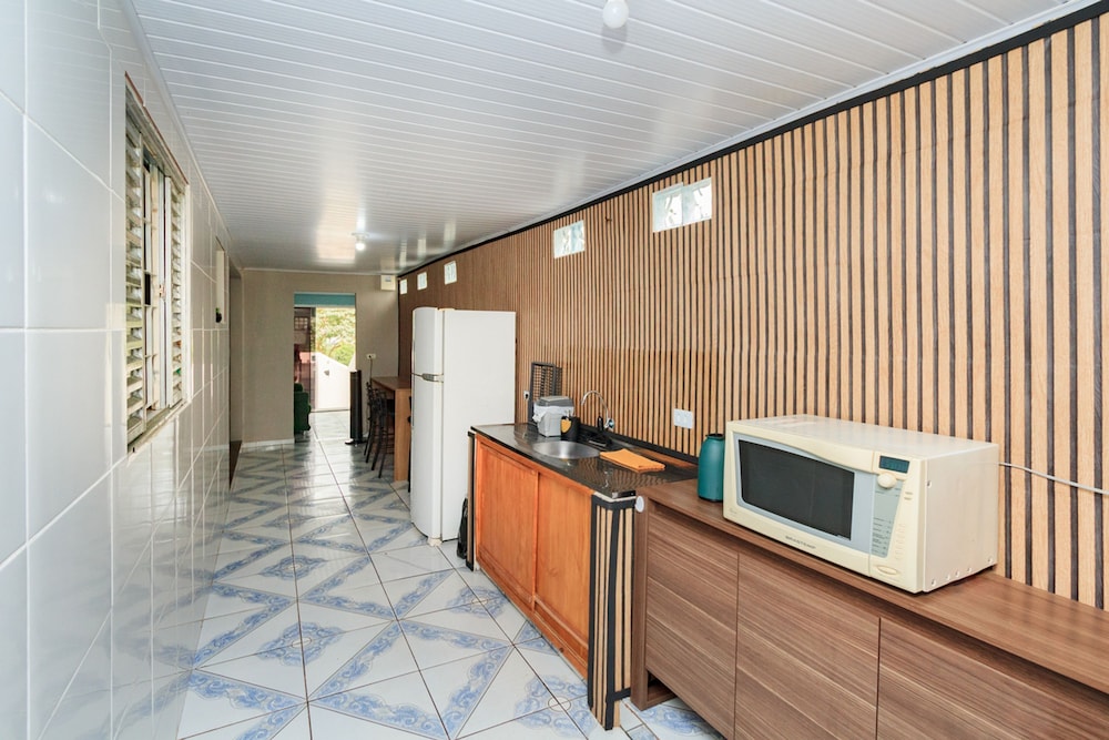 Casa com Wi-fi Jacuzzi Garagem e Petfriendly