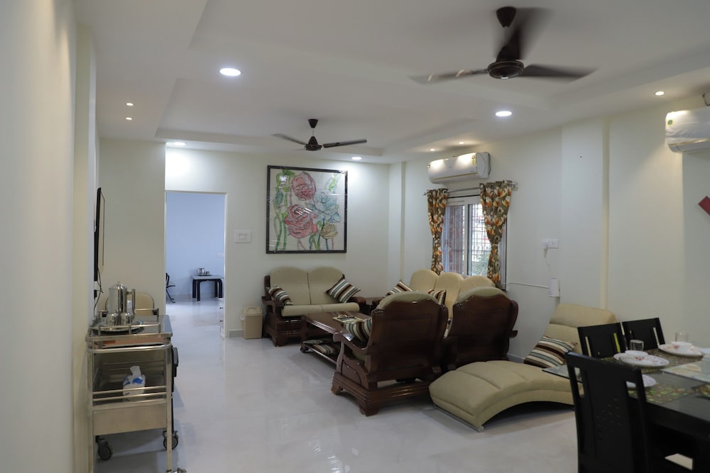 V & U Homestay Sadar