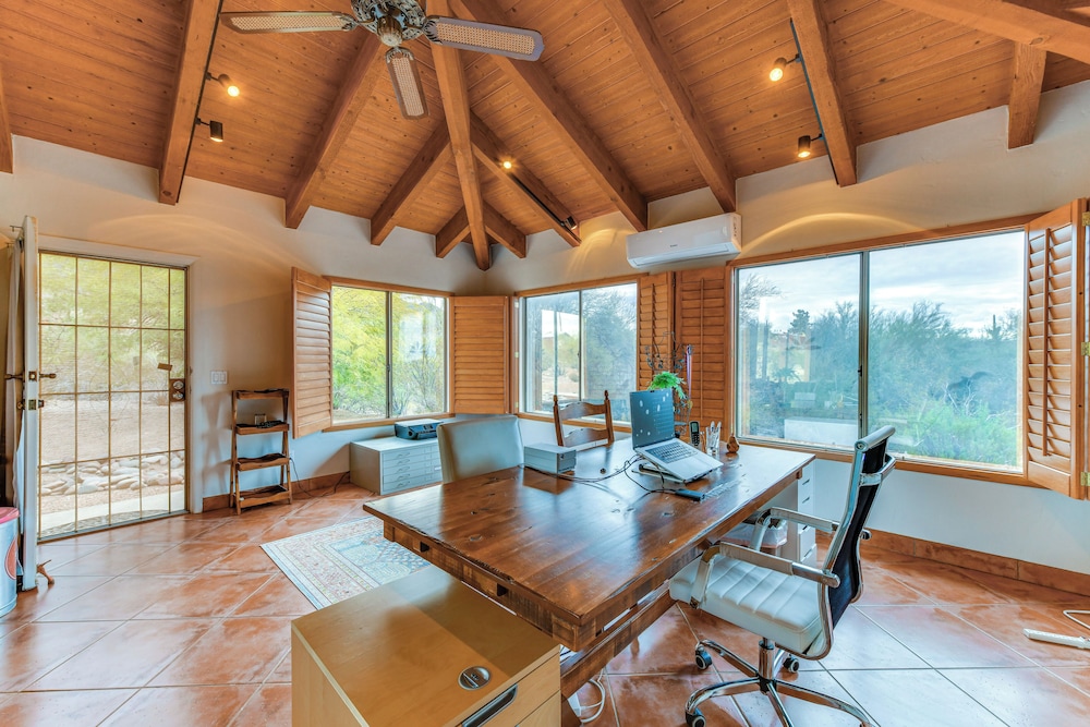 Apache Junction Desert Gem w/ Patio & Views!