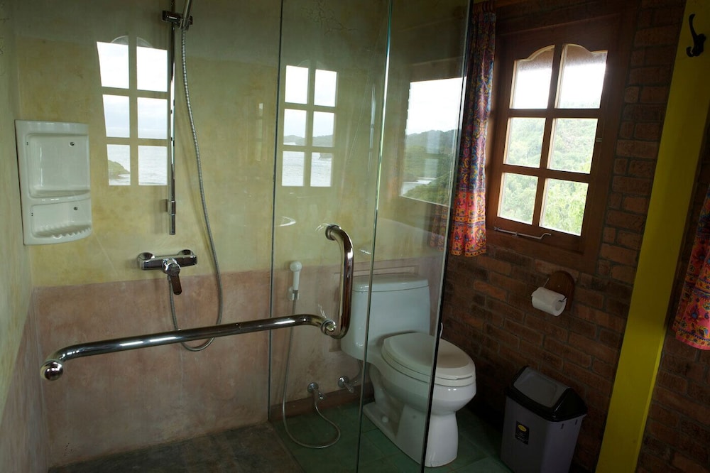 Photo 41