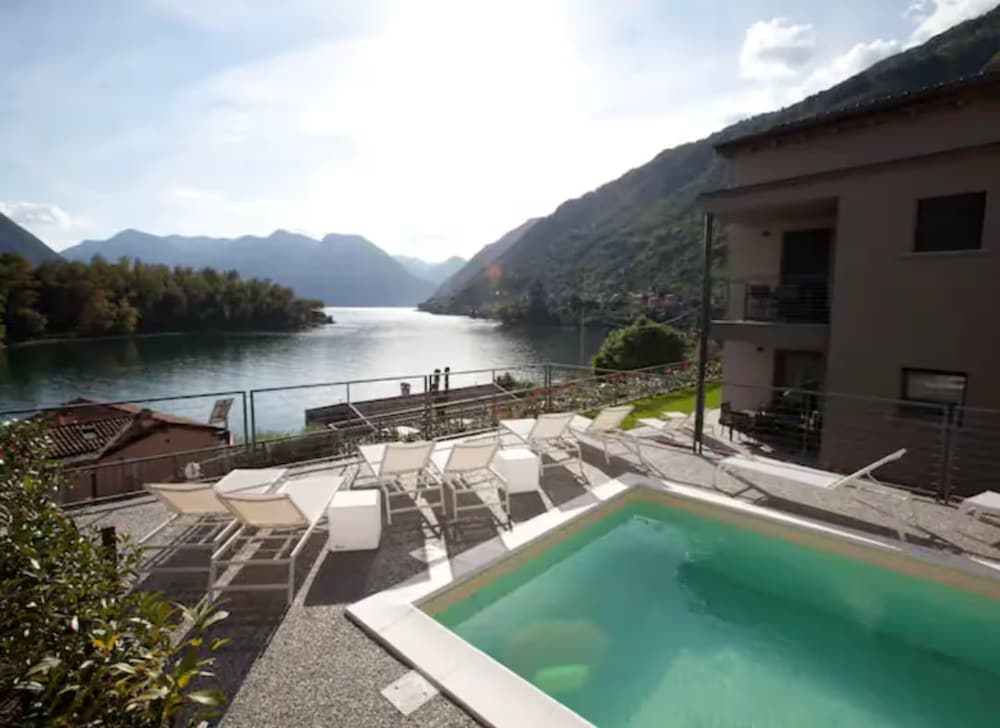 Mulino Vista Lake in Ossuccio