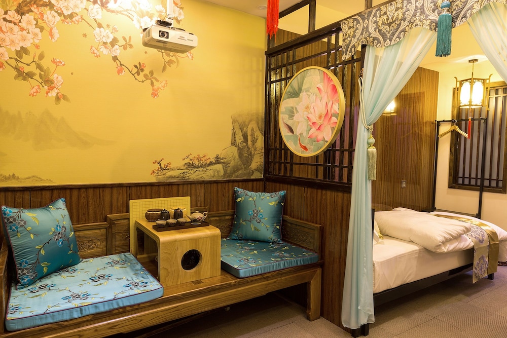FTYS Hostel