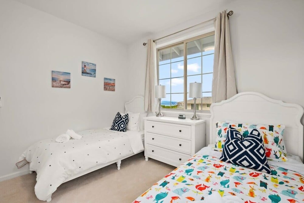 @ML Ocean View, Golf, Gazebo and Bbq, we Have All!