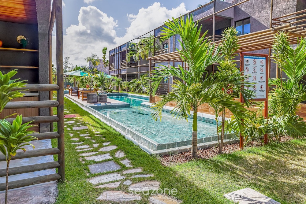 Studio in Cond. W/pool Near the Beach Cvkb0006