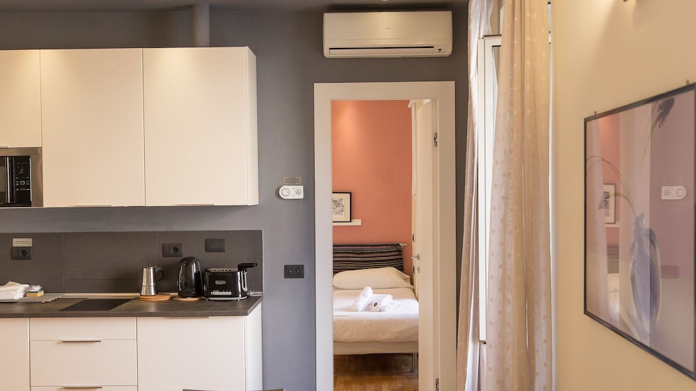 Rental In Rome Vatican Deluxe Apartment