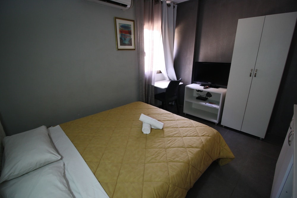 Photo 35
