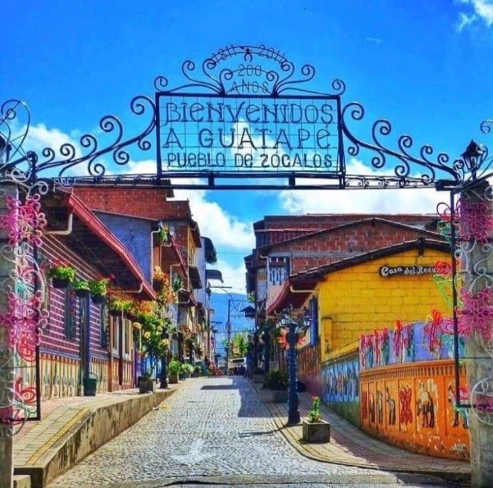 Edificio Avenida Malecon